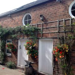 Fitted-Georgian-Bar-Cross-scaled